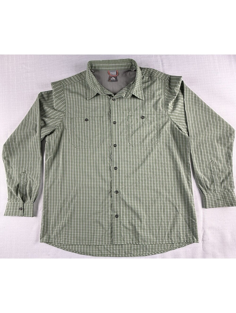 Nike ACG Shirt Mens XL Green Plaid Vented Hiking Fishing Outdoor
